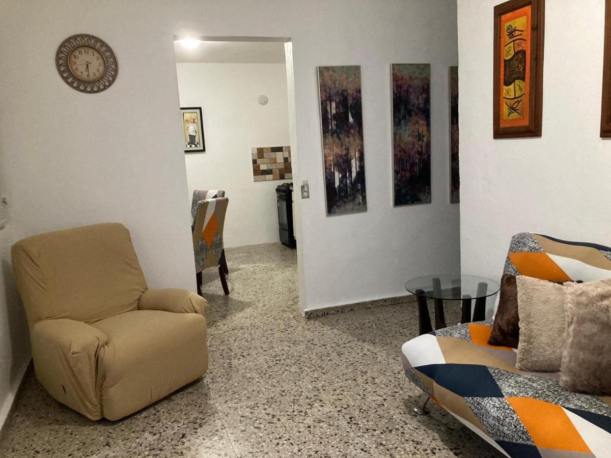 The Little Blue House Apartment กัวยามา ภายนอก รูปภาพ