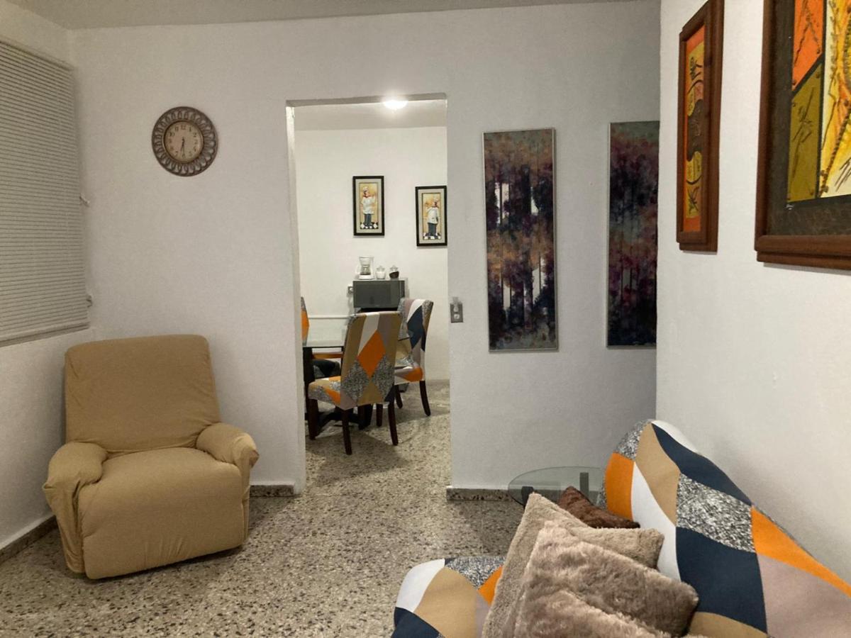 The Little Blue House Apartment กัวยามา ภายนอก รูปภาพ